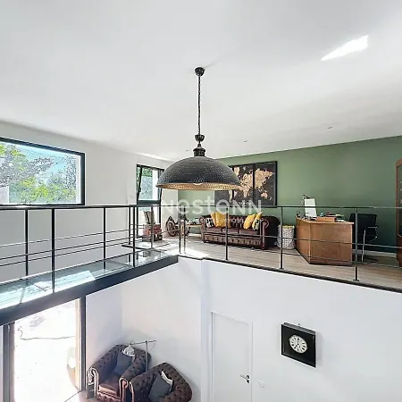 3392-villa Avec Piscine Privative Et Terrain De Pétanque Villa