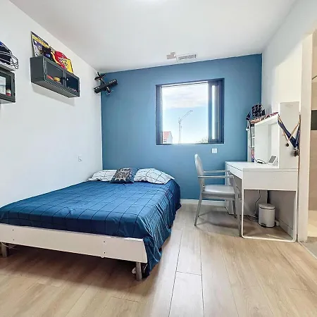 3392-villa Avec Piscine Privative Et Terrain De Pétanque *